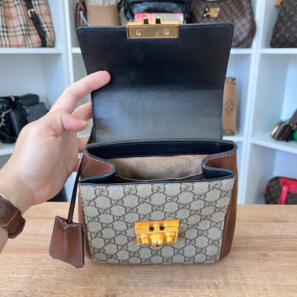 GG Supreme Monogram Calfskin Padlock Backpack Beige Cuir Black - Picture 11 of 15